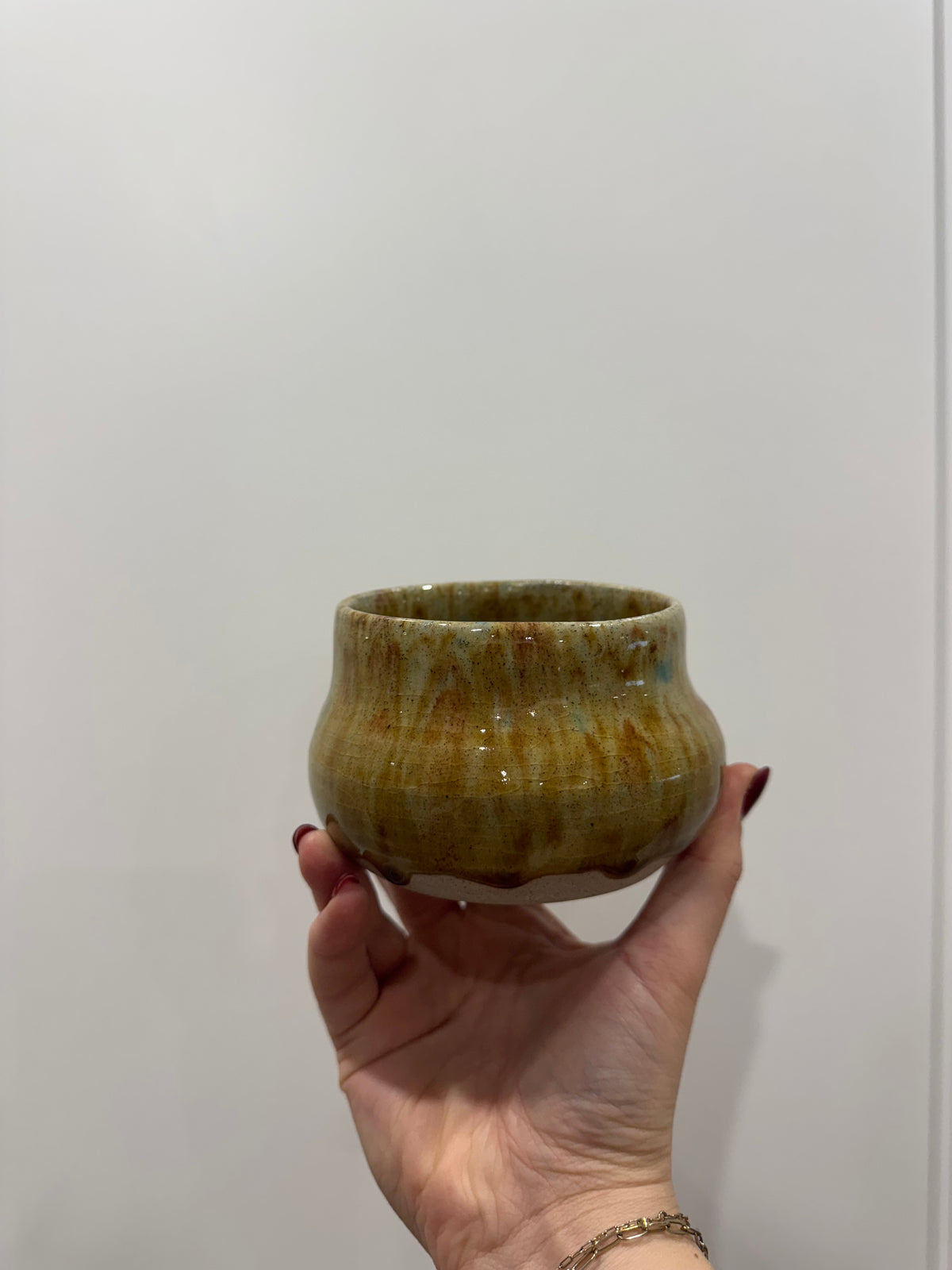 drip vase