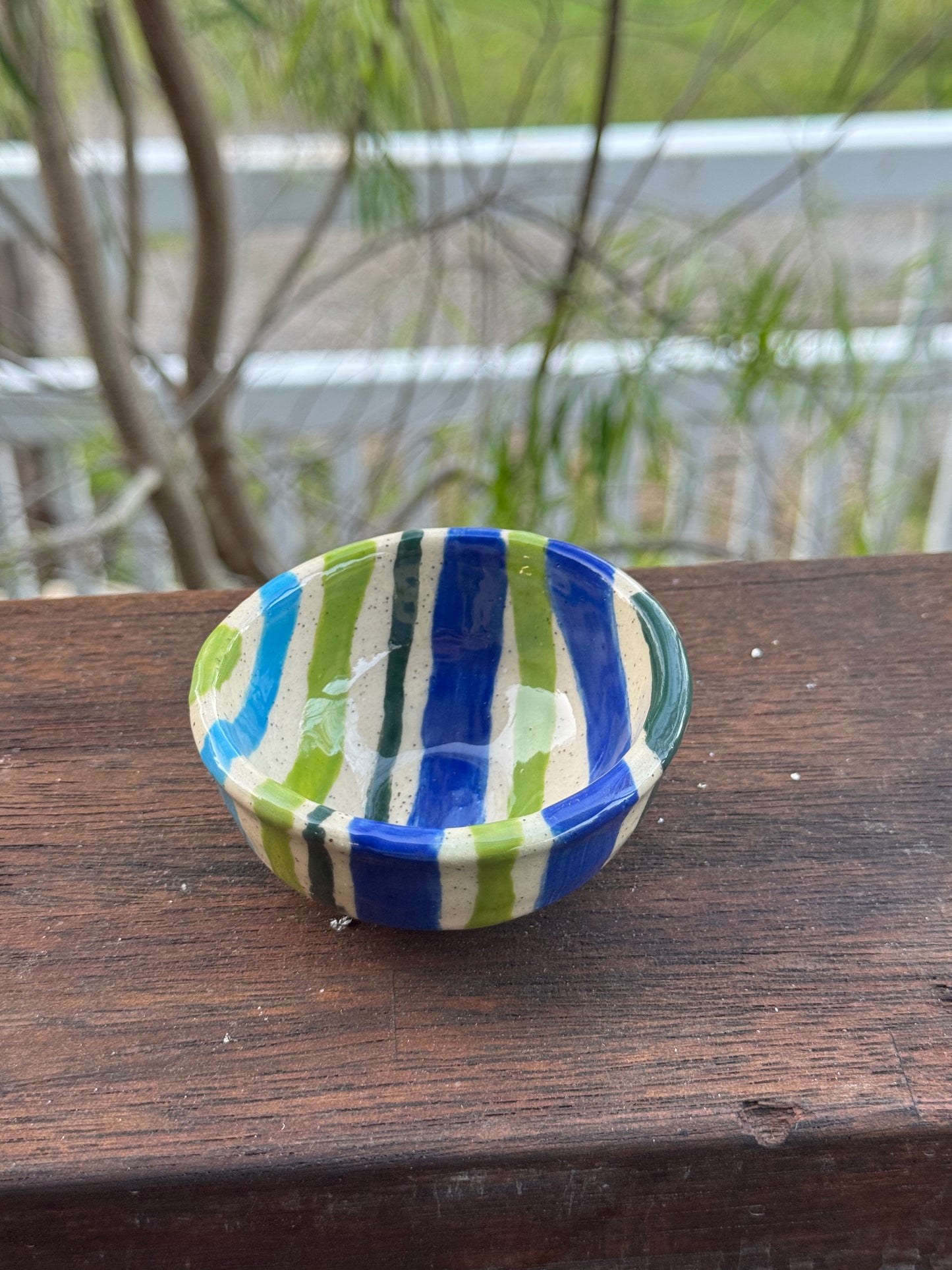 stripy side bowl